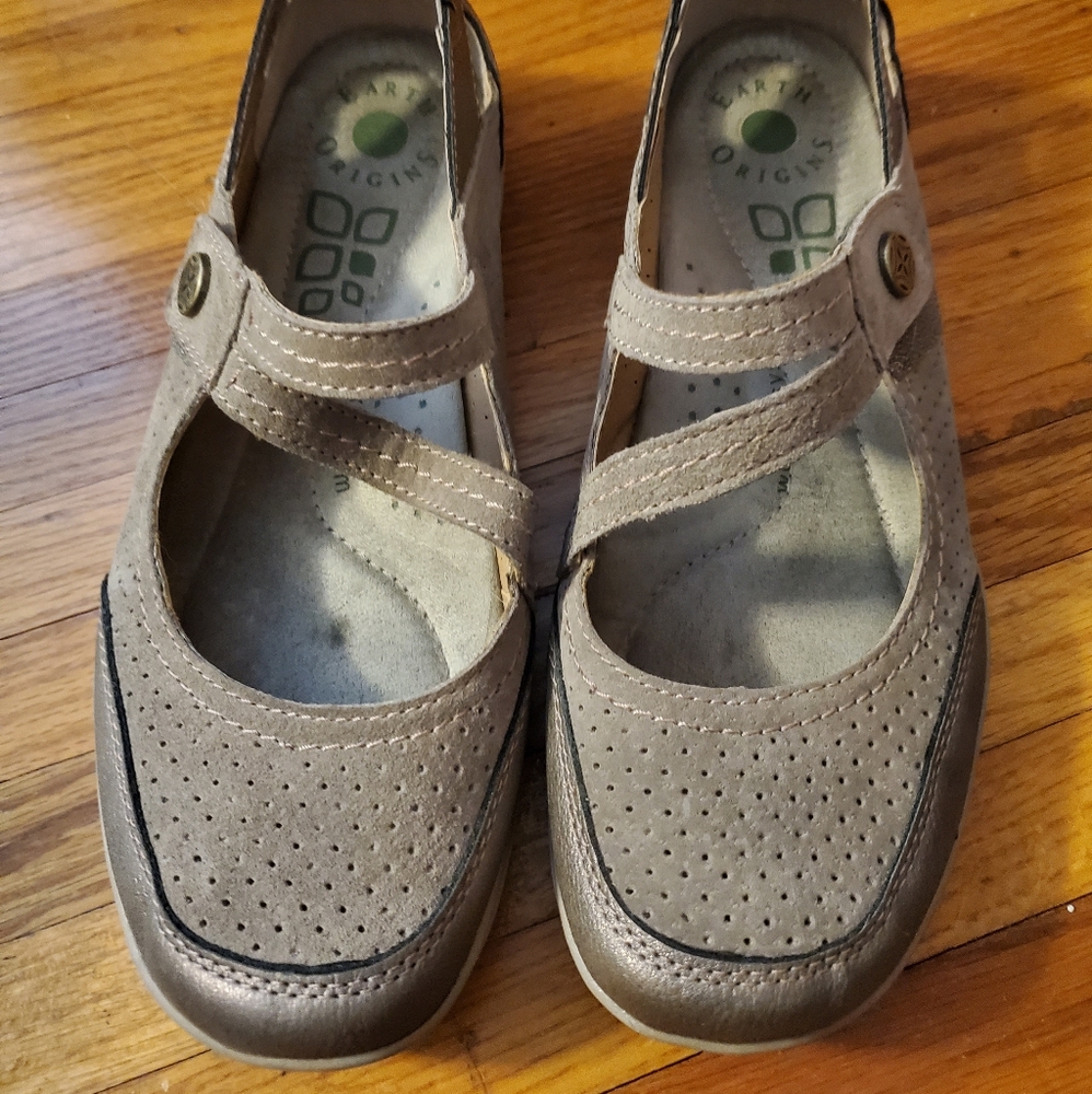 Each Origins shoe
